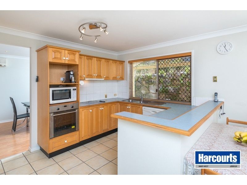 41 Montrose Place, The Gap QLD 4061