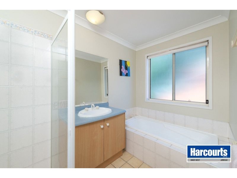 41 Montrose Place, The Gap QLD 4061