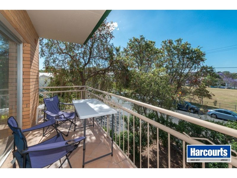 1/102 Massey Street, Ascot QLD 4007