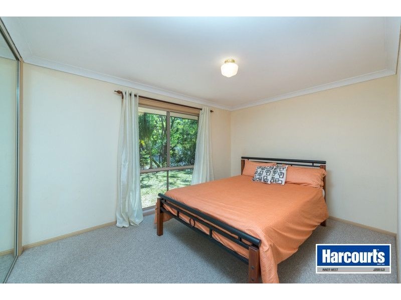 2 Phoenix Close, The Gap QLD 4061