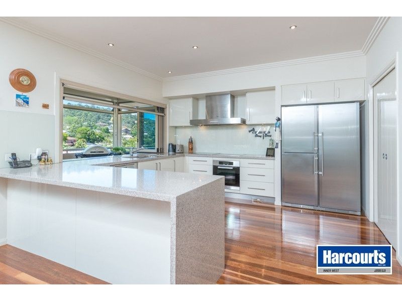 4 Nunkeri Place, The Gap QLD 4061