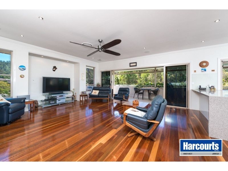4 Nunkeri Place, The Gap QLD 4061