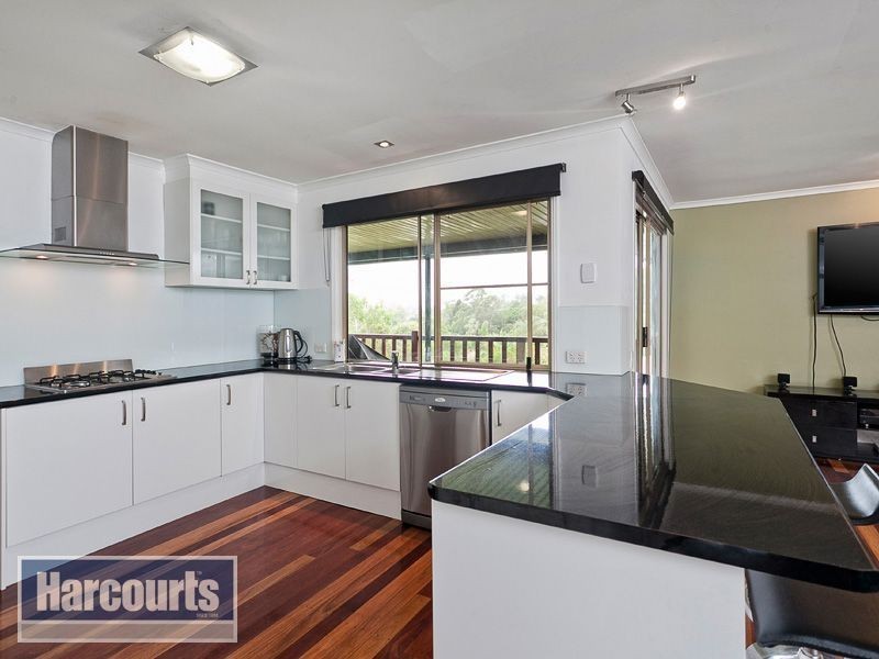 Arana Hills QLD 4054