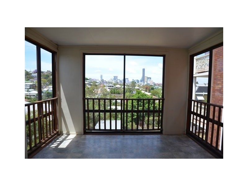 33 Cochrane Street, Paddington QLD 4064