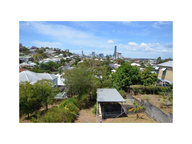 33 Cochrane Street, Paddington QLD 4064