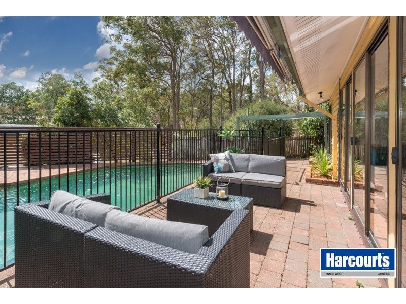 22 Ennever Street, Bardon QLD 4065