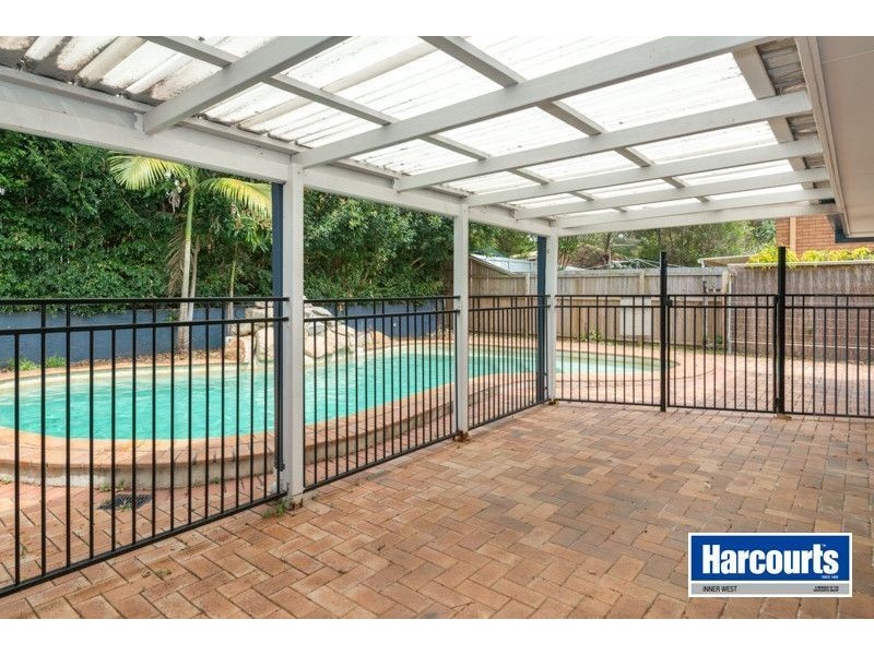 7 Debbie Street, The Gap QLD 4061