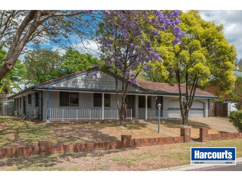 7 Debbie Street, The Gap QLD 4061