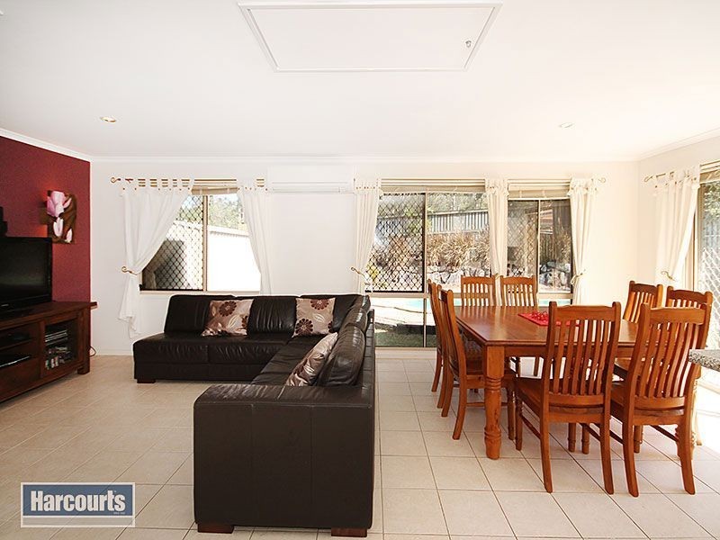 7 Maddison Place, The Gap QLD 4061