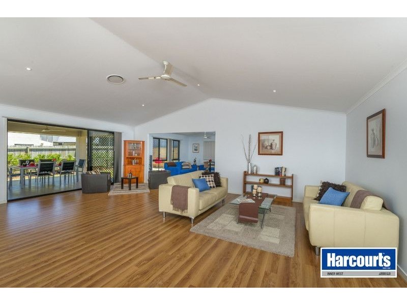 59 Pallas Parade, Warner QLD 4500