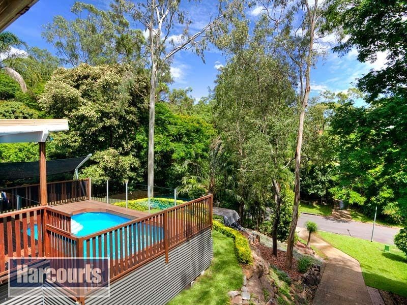 30 Nambruk Street, The Gap QLD 4061