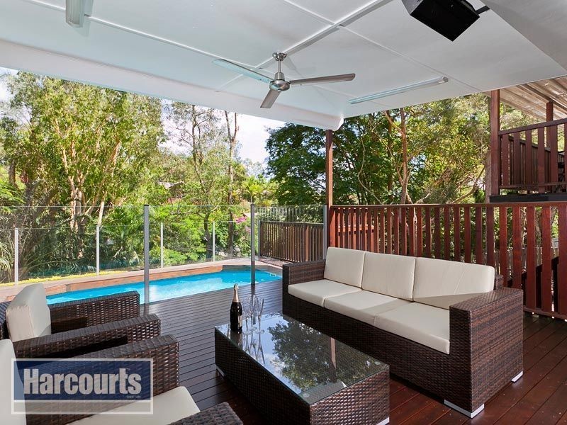 30 Nambruk Street, The Gap QLD 4061