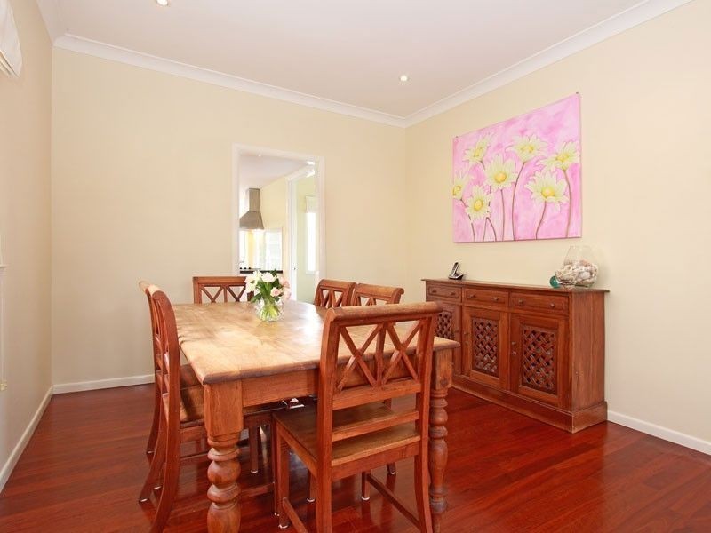 40 Dovedale Crescent, Ashgrove QLD 4060