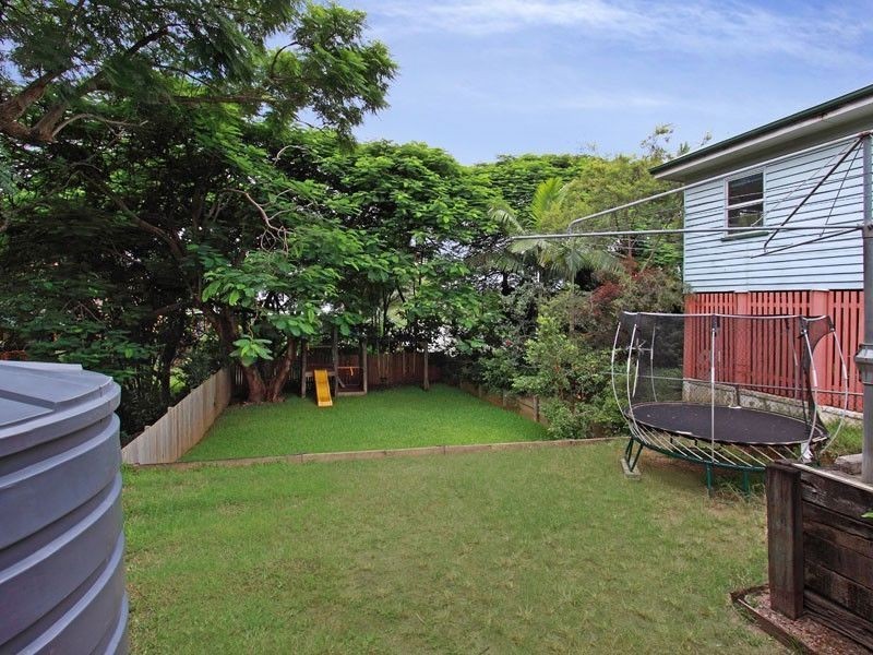 40 Dovedale Crescent, Ashgrove QLD 4060