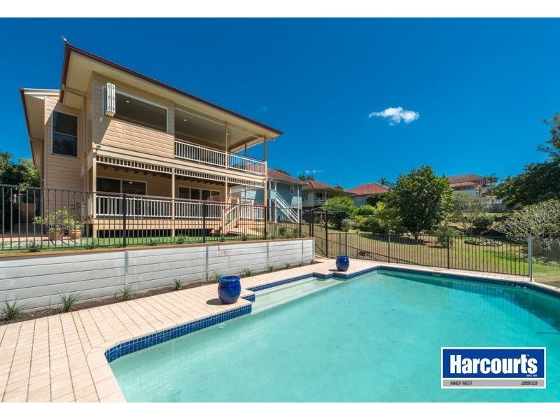 25 High Street, Ashgrove QLD 4060