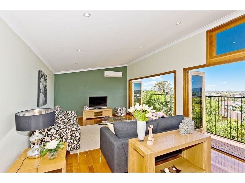 14 Dargie Street, Everton Park QLD 4053