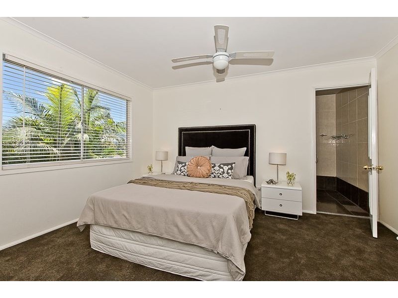 14 Dargie Street, Everton Park QLD 4053