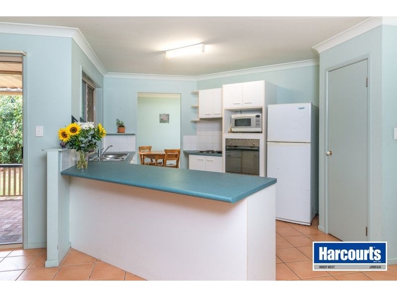 19 School Road, The Gap QLD 4061