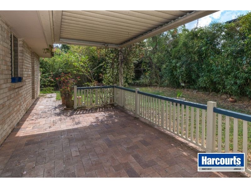 19 School Road, The Gap QLD 4061