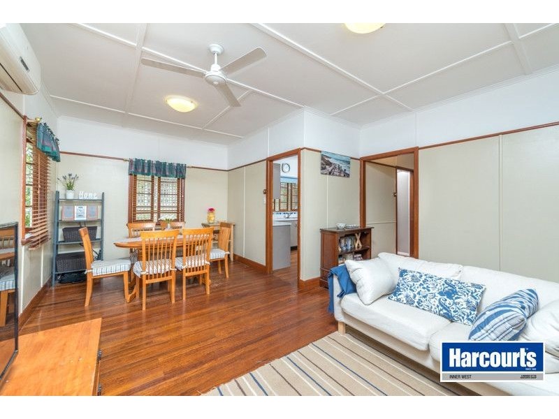 15 Keylar Street, Mitchelton QLD 4053