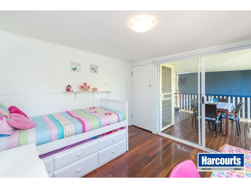 15 Keylar Street, Mitchelton QLD 4053