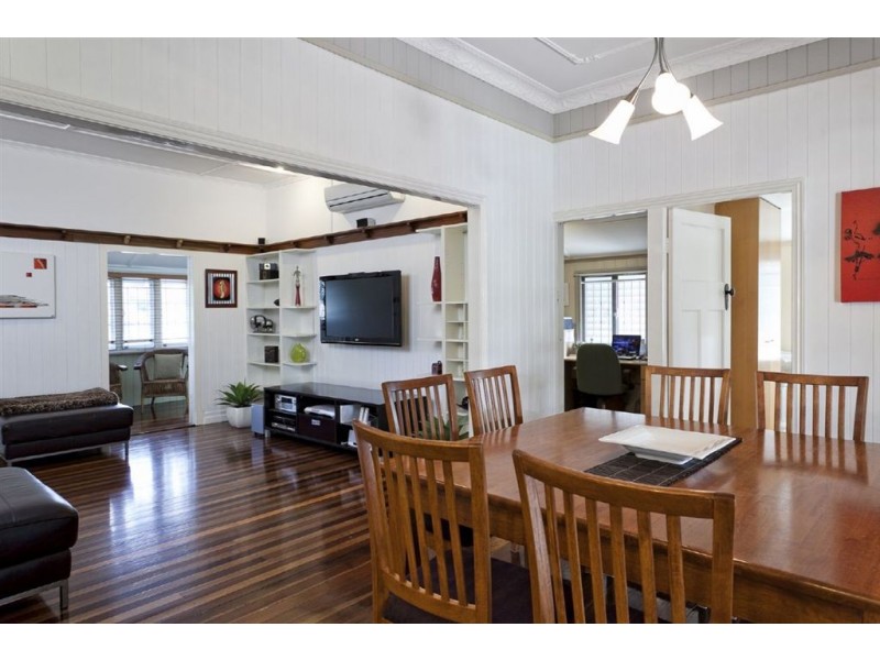 23 Hamilton Road, Wavell Heights QLD 4012