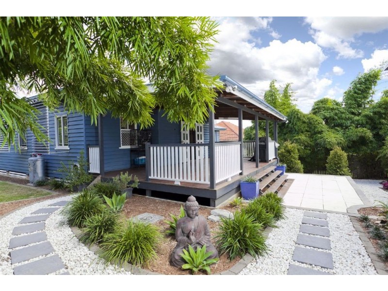 23 Hamilton Road, Wavell Heights QLD 4012