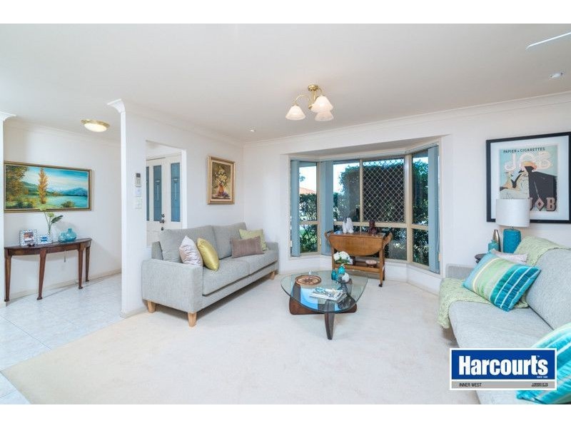5 Hickory Close, The Gap QLD 4061