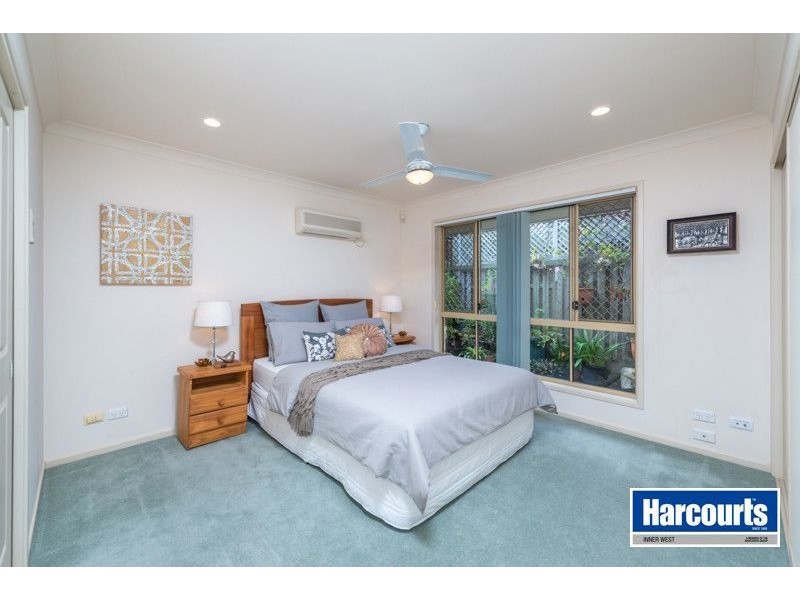 5 Hickory Close, The Gap QLD 4061