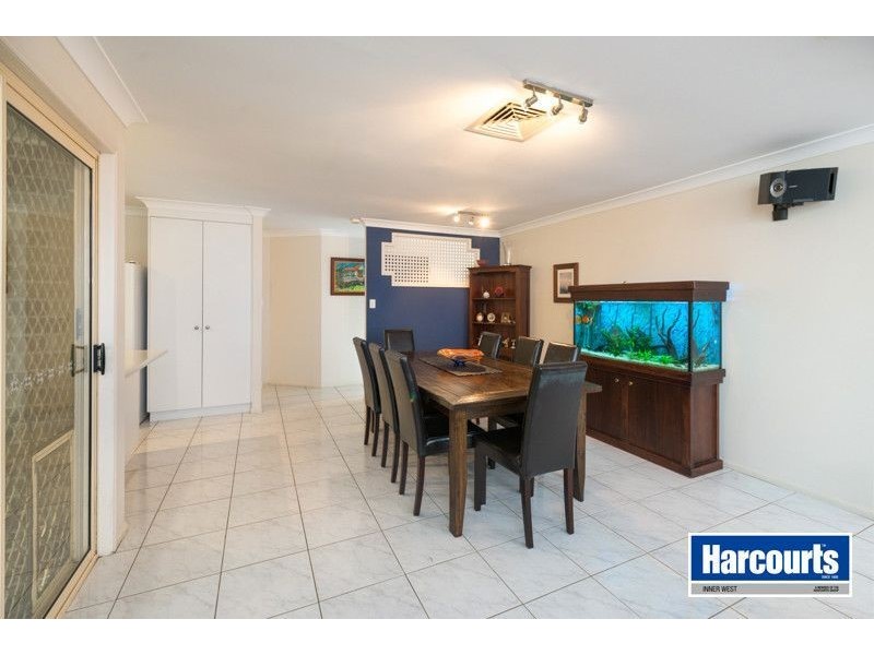 11 Wollundry Place, The Gap QLD 4061