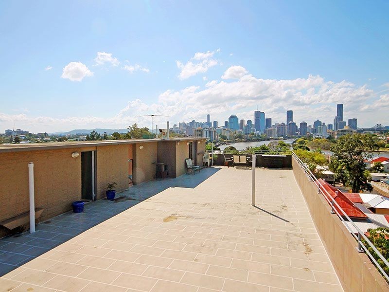 2/12 Hanworth Street, East Brisbane QLD 4169