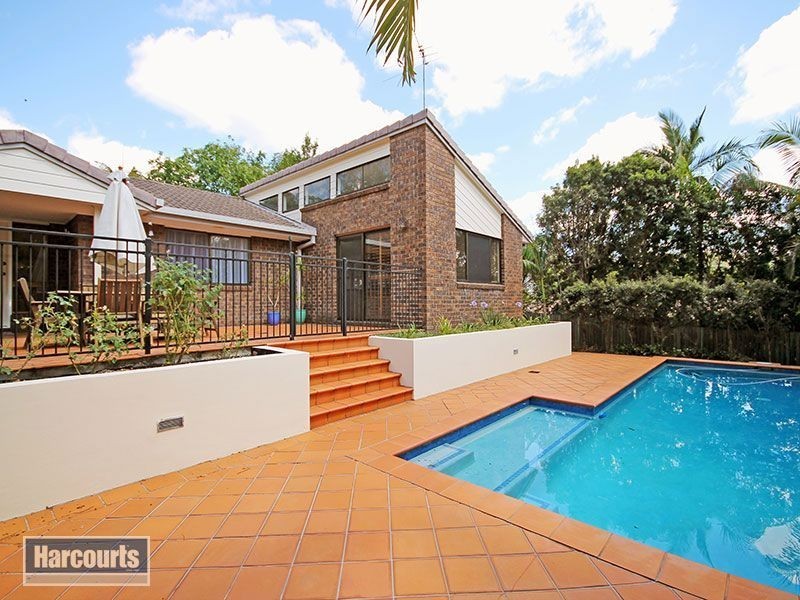 10 Sherman Street, The Gap QLD 4061