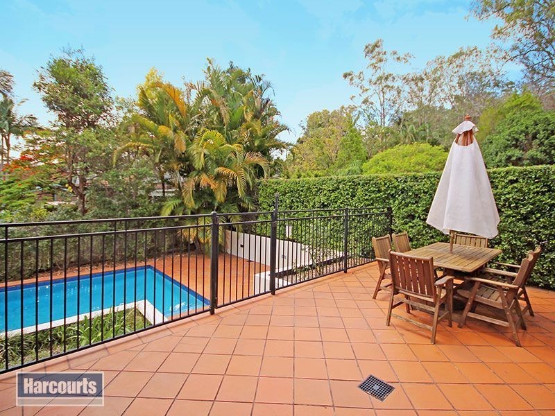 10 Sherman Street, The Gap QLD 4061