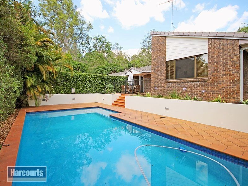 10 Sherman Street, The Gap QLD 4061