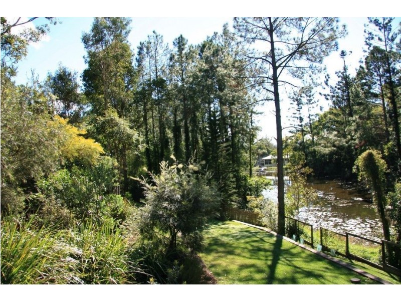 104 Dillon Road, The Gap QLD 4061