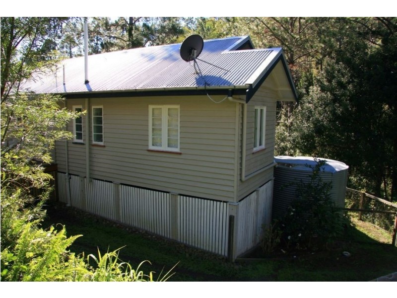 104 Dillon Road, The Gap QLD 4061