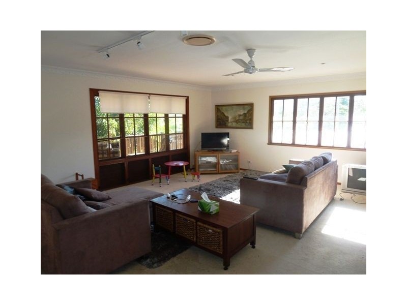 24 Ridgeway Street, The Gap QLD 4061