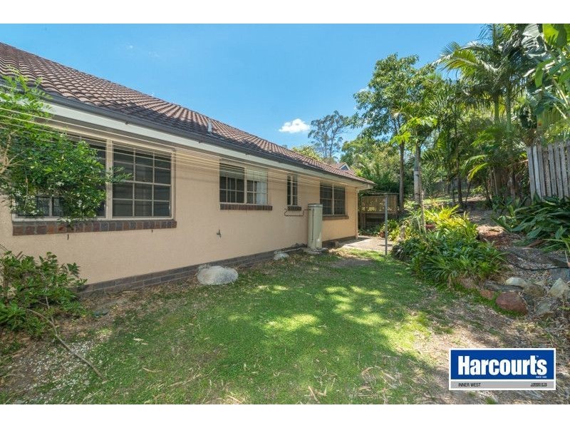 7/14 Greenlanes Road, Ashgrove QLD 4060
