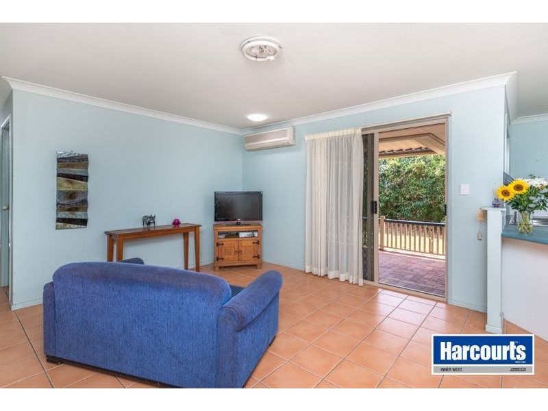 19 School Road, The Gap QLD 4061