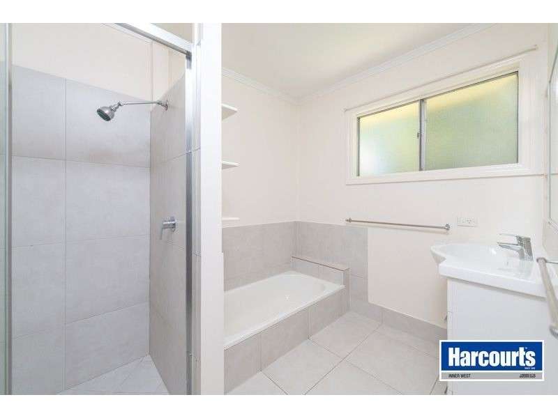 27 Glenella Street, The Gap QLD 4061