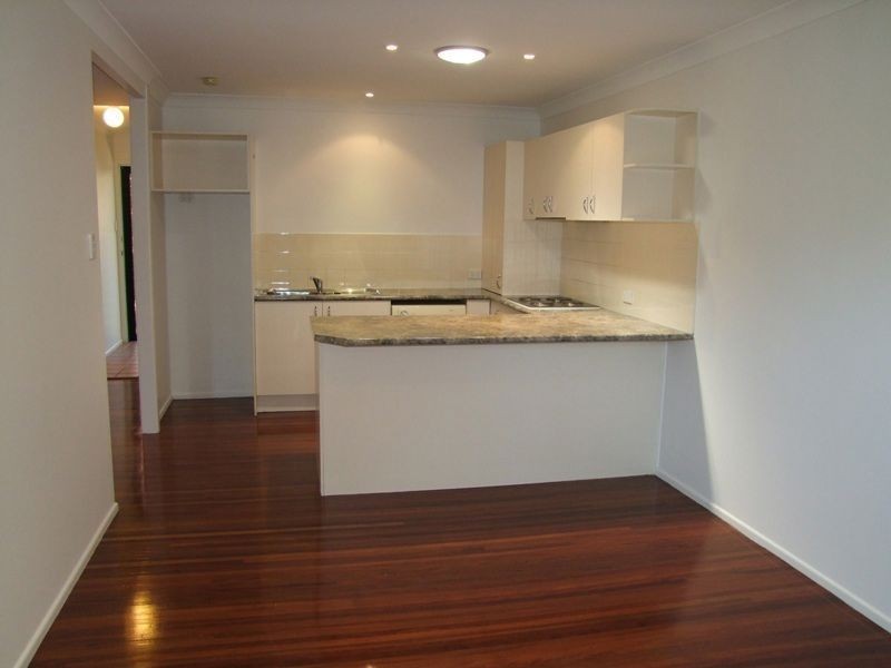 2/38 Thurlow Street, Newmarket QLD 4051