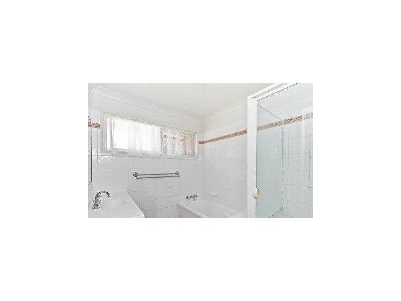 8 Warruga Street, The Gap QLD 4061