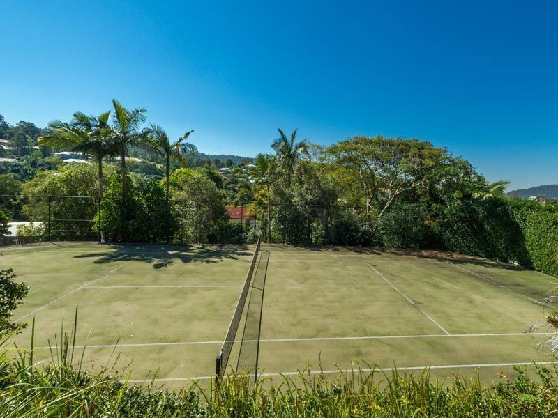 27 Birkridge Place, The Gap QLD 4061