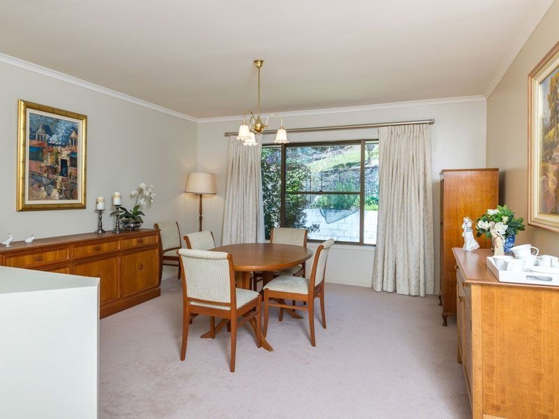 27 Birkridge Place, The Gap QLD 4061