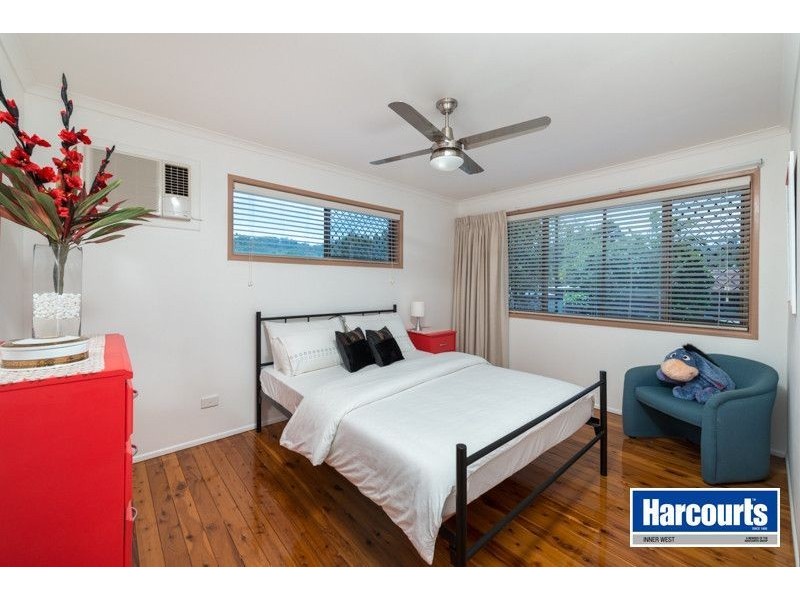 16 Moygara Street, The Gap QLD 4061