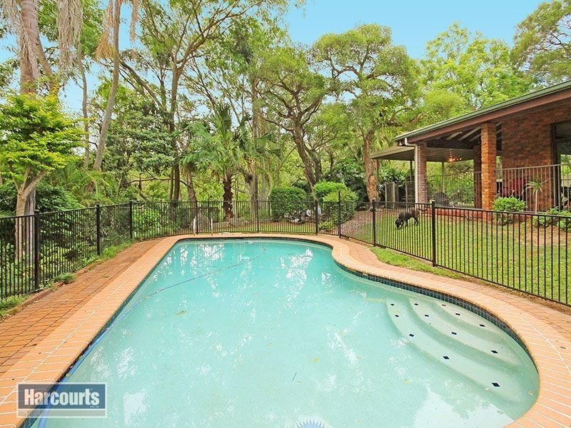 6 Bernarra Street, The Gap QLD 4061