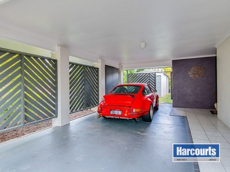 9 Woodmere Street, The Gap QLD 4061