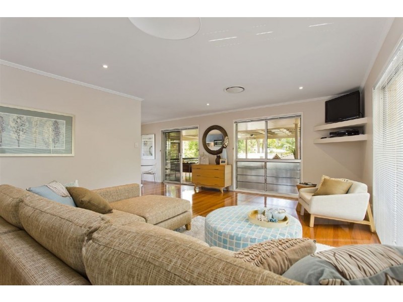 105 Yoorala Street, The Gap QLD 4061