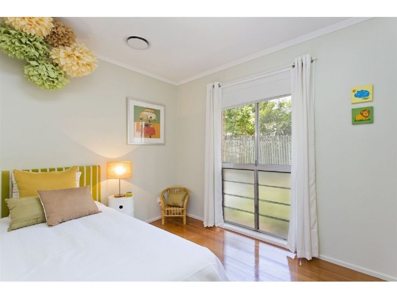 105 Yoorala Street, The Gap QLD 4061