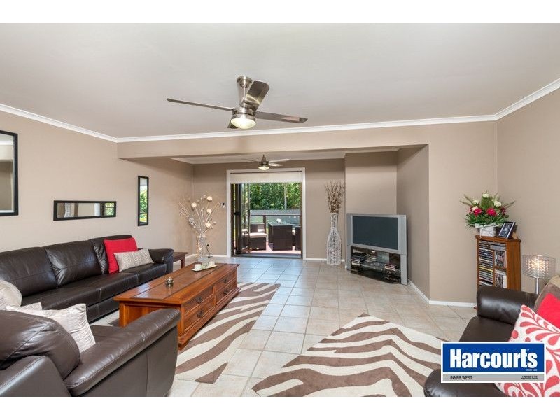 16 Moygara Street, The Gap QLD 4061